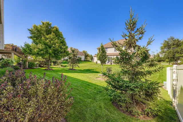 a view of a golf course