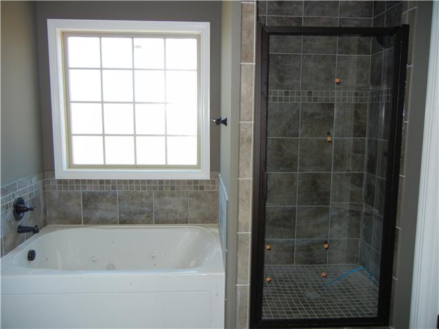 10 Hargrove Marable Road Palmyra, TN 37142 - Photo 4 of 8 Gallery Image 4