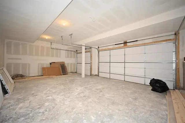 $435,000 | 105 Wagers Circle, Dearborn, MO 64439