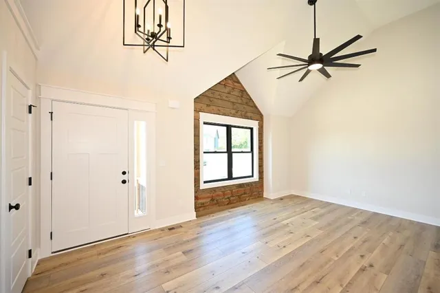 $435,000 | 105 Wagers Circle, Dearborn, MO 64439