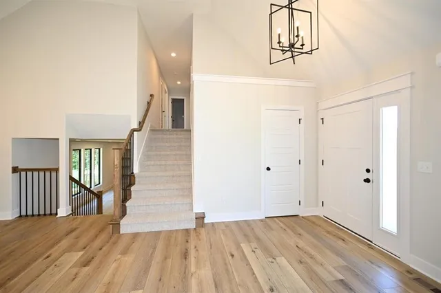 $435,000 | 105 Wagers Circle, Dearborn, MO 64439