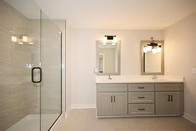 $435,000 | 105 Wagers Circle, Dearborn, MO 64439