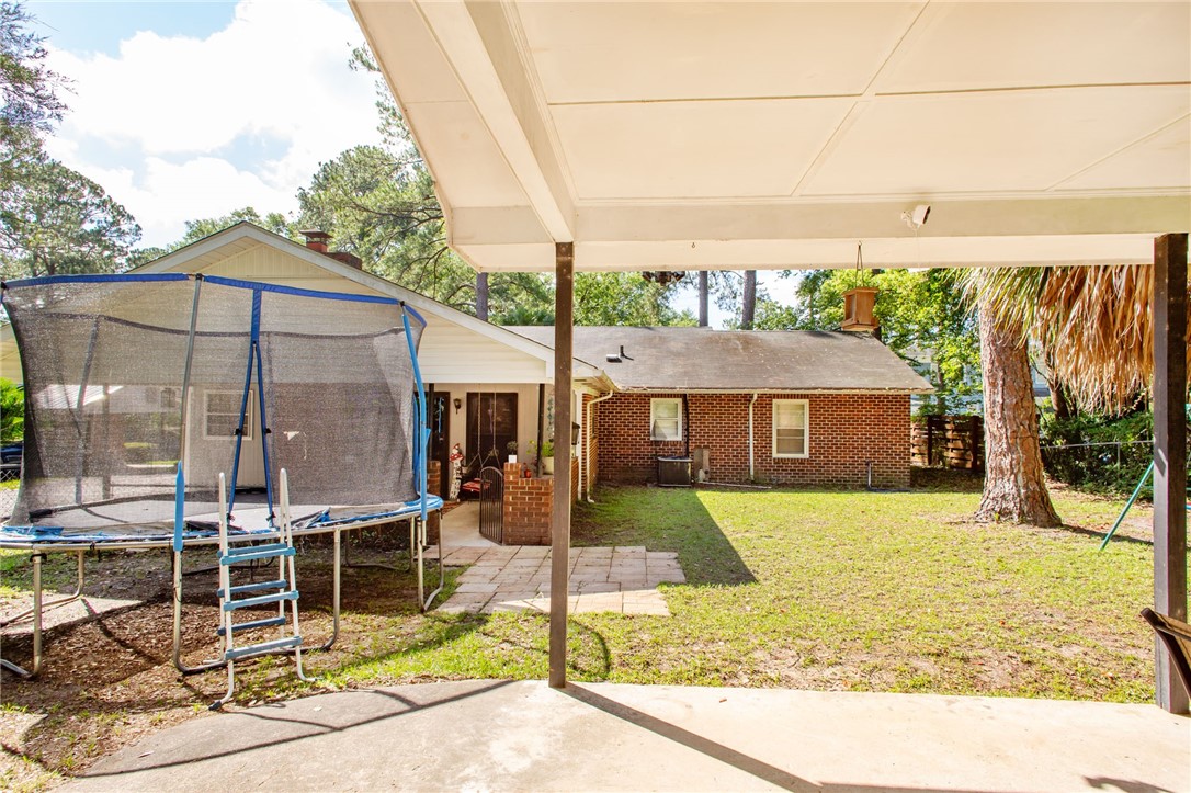 1405 Grove Avenue Waycross, GA 31501 - Photo 11 of 34