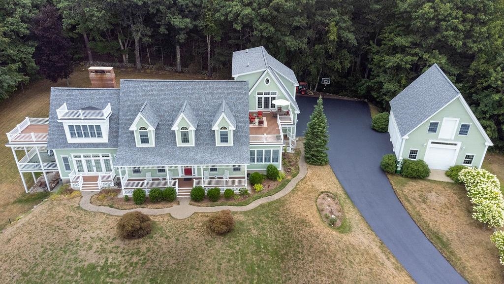 169 Johnson Corner Road Lyndeborough, NH 03082 - Photo 3 of 40 Gallery Image 3