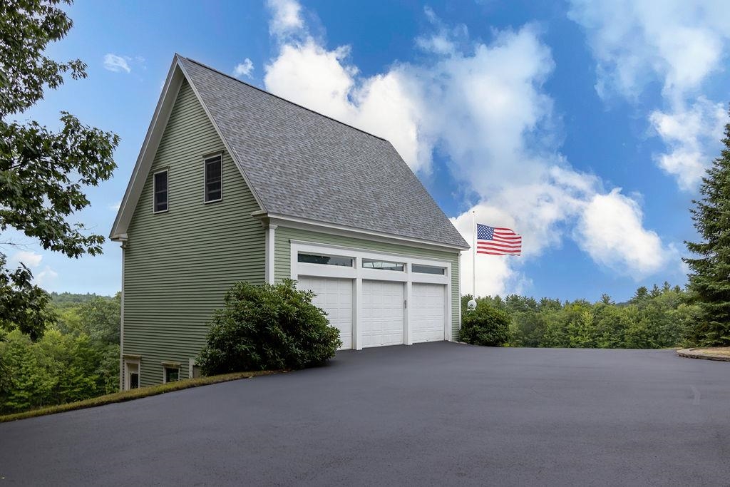169 Johnson Corner Road Lyndeborough, NH 03082 - Photo 4 of 40 Gallery Image 4