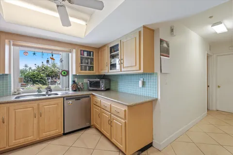 $1,280,000 | 1250 Southeast 10th Street, Deerfield Beach, FL 33441