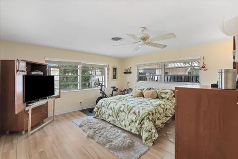 $1,280,000 | 1250 Southeast 10th Street, Deerfield Beach, FL 33441