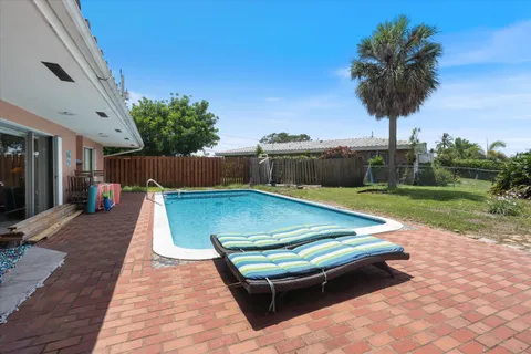 $1,280,000 | 1250 Southeast 10th Street, Deerfield Beach, FL 33441