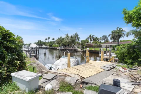 $1,280,000 | 1250 Southeast 10th Street, Deerfield Beach, FL 33441