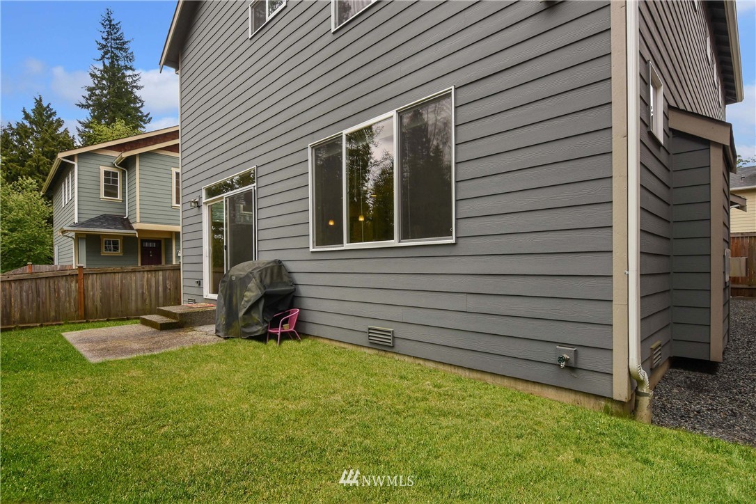 323 202nd Place Southeast Bothell, WA 98012 - Photo 22 of 23