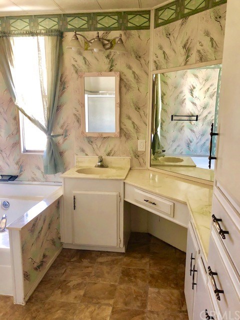 4000 Pierce Street, Unit 107 Riverside, CA 92505 - Photo 9 of 17