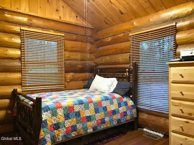 $419,999 | 465 Barlow Road, Bleecker, NY 12078