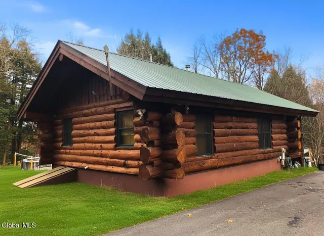 $419,999 | 465 Barlow Road, Bleecker, NY 12078