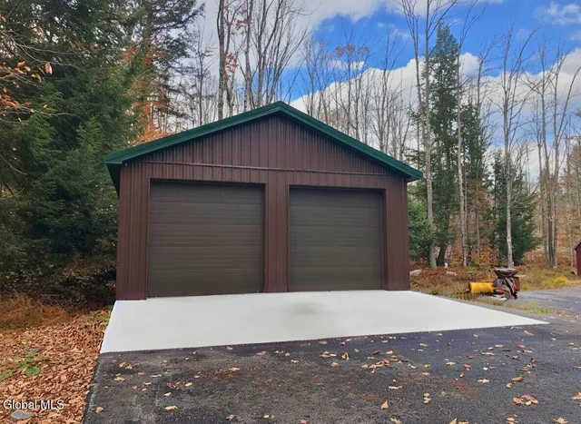 $419,999 | 465 Barlow Road, Bleecker, NY 12078