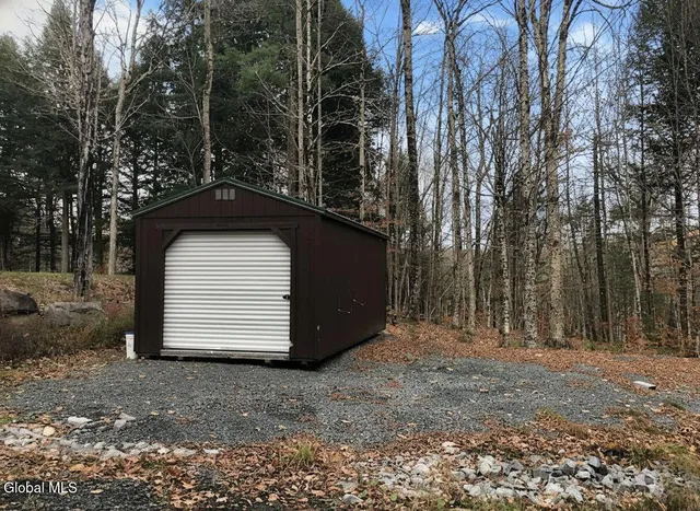 $419,999 | 465 Barlow Road, Bleecker, NY 12078