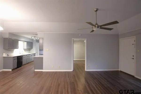 $235,000 | 305 Lakeview Street, Whitehouse, TX 75791