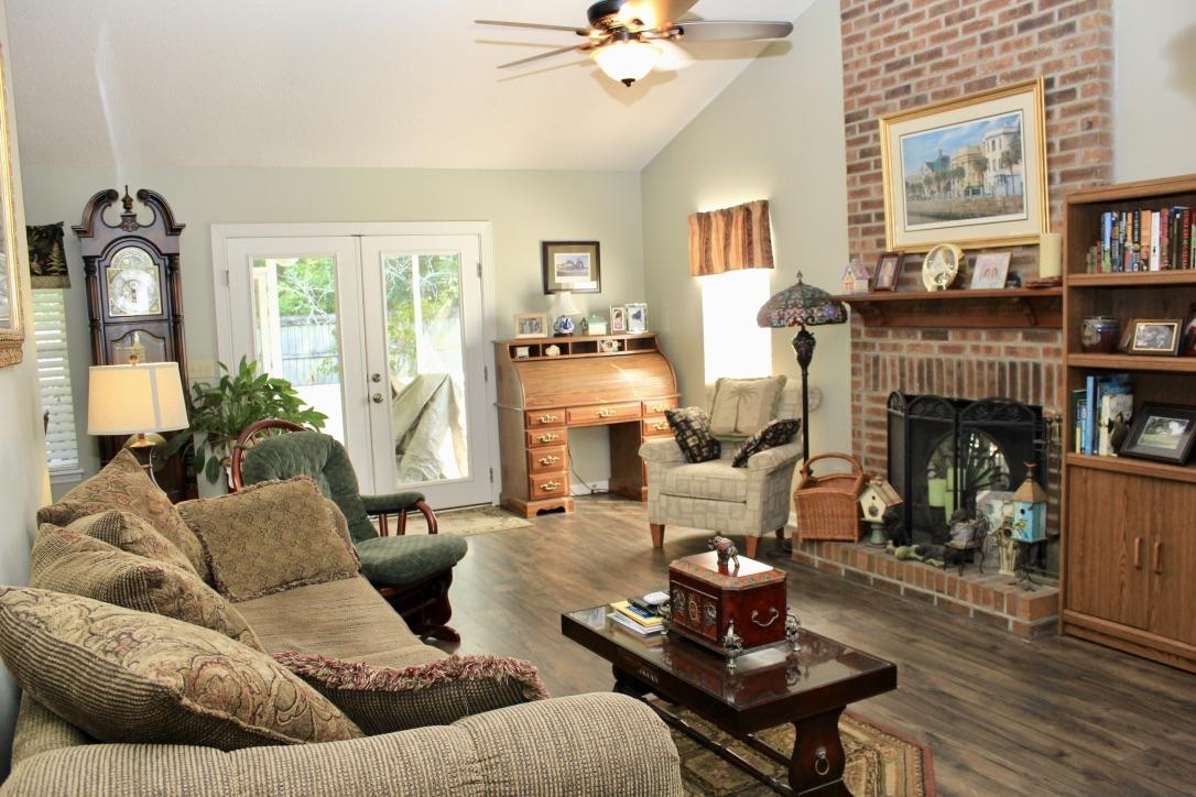 176 Commons Way Goose Creek, SC 29445 - Photo 8 of 28 ycXtdpIlSxO8yZKr3+PRdg_thumb_2e16