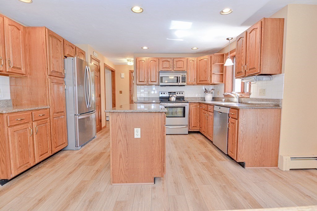 5 Tina Road Milford, MA 01757 - Photo 7 of 42