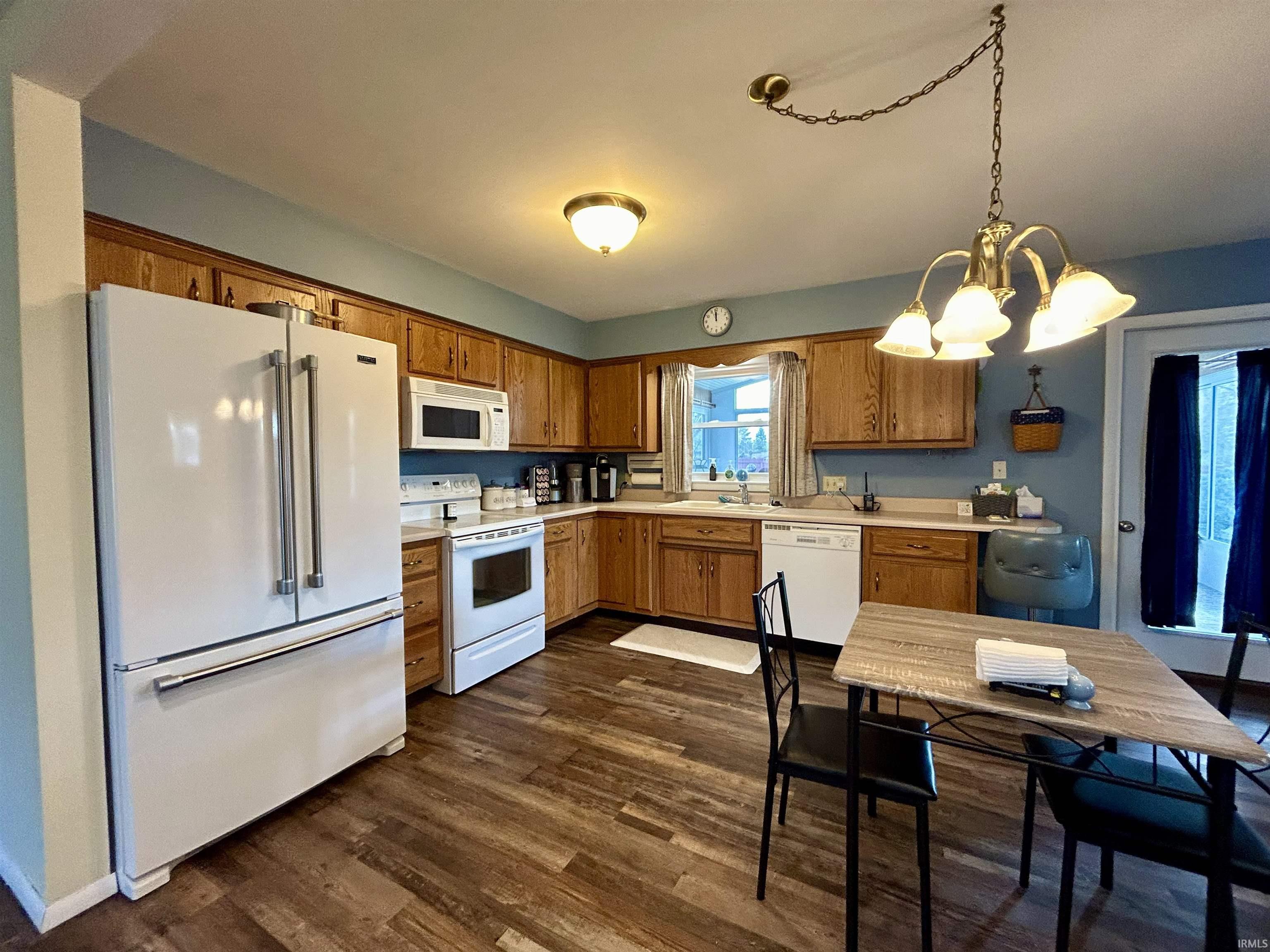1035 Stogdill Road Bluffton, IN 46714 - Photo 12 of 36 Gallery Image 12