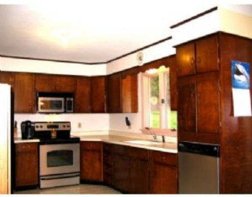 84 Hockanum Road Hadley, MA 01035 - Photo 8 of 12 Gallery Image 8
