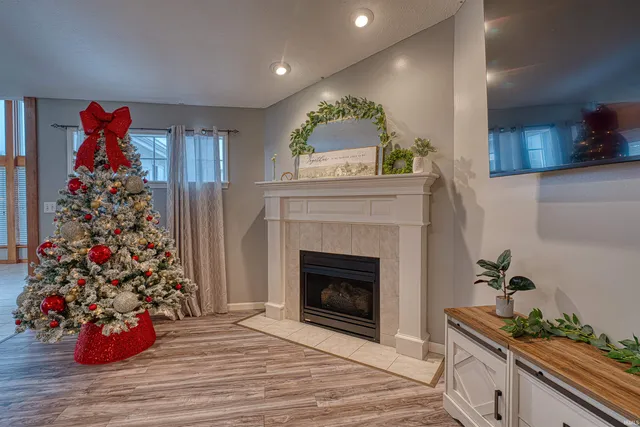 $354,999 | 3634 Grinell Drive, Evansville, IN 47711