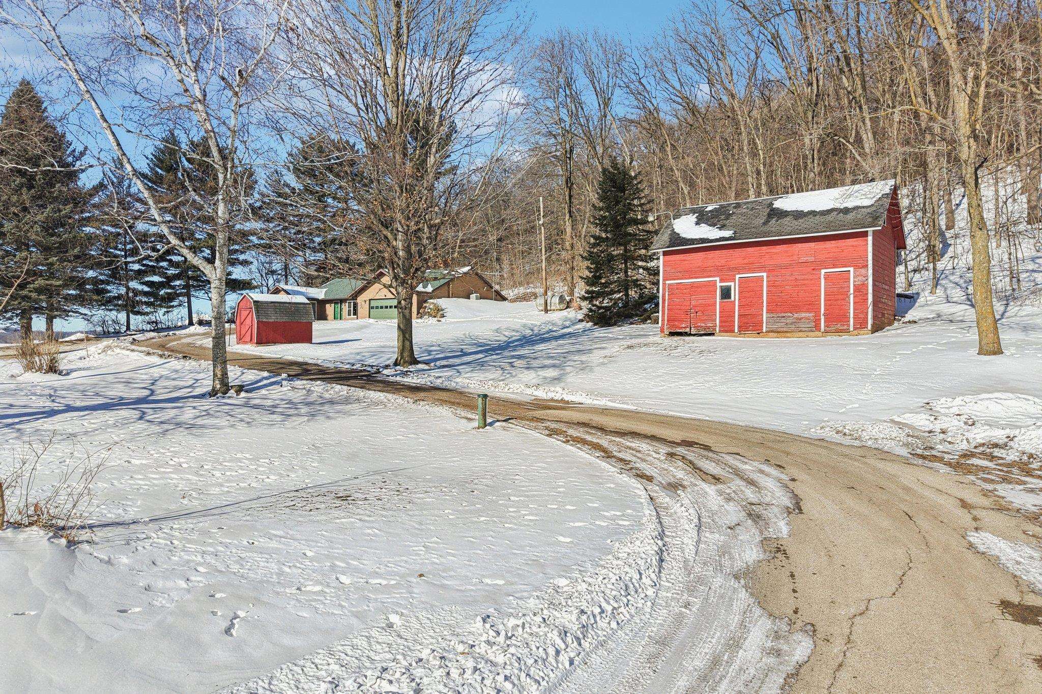 W12702 Highway 60 Trunk Lodi, WI 53555 - Photo 26 of 36