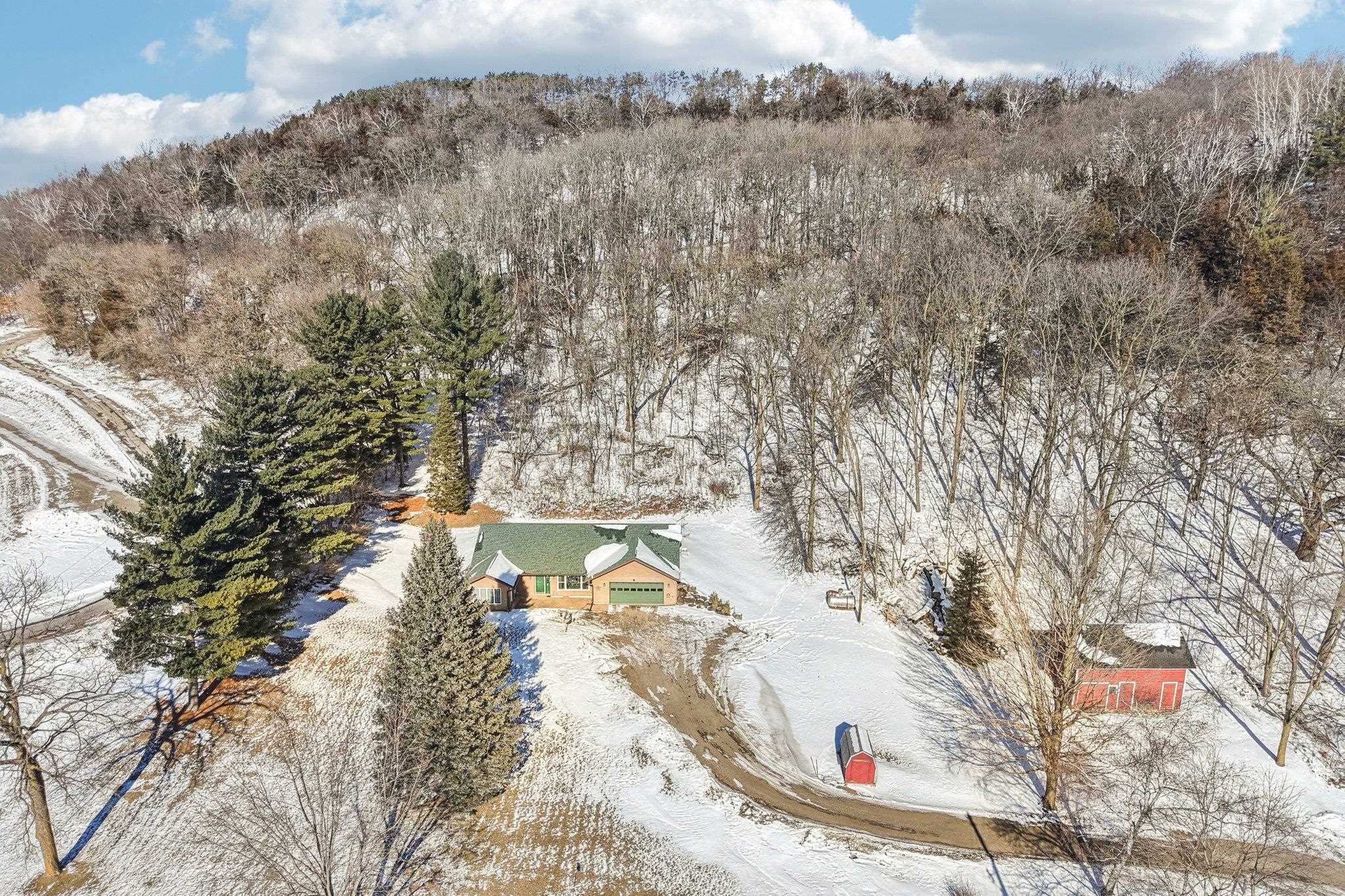 W12702 Highway 60 Trunk Lodi, WI 53555 - Photo 31 of 36