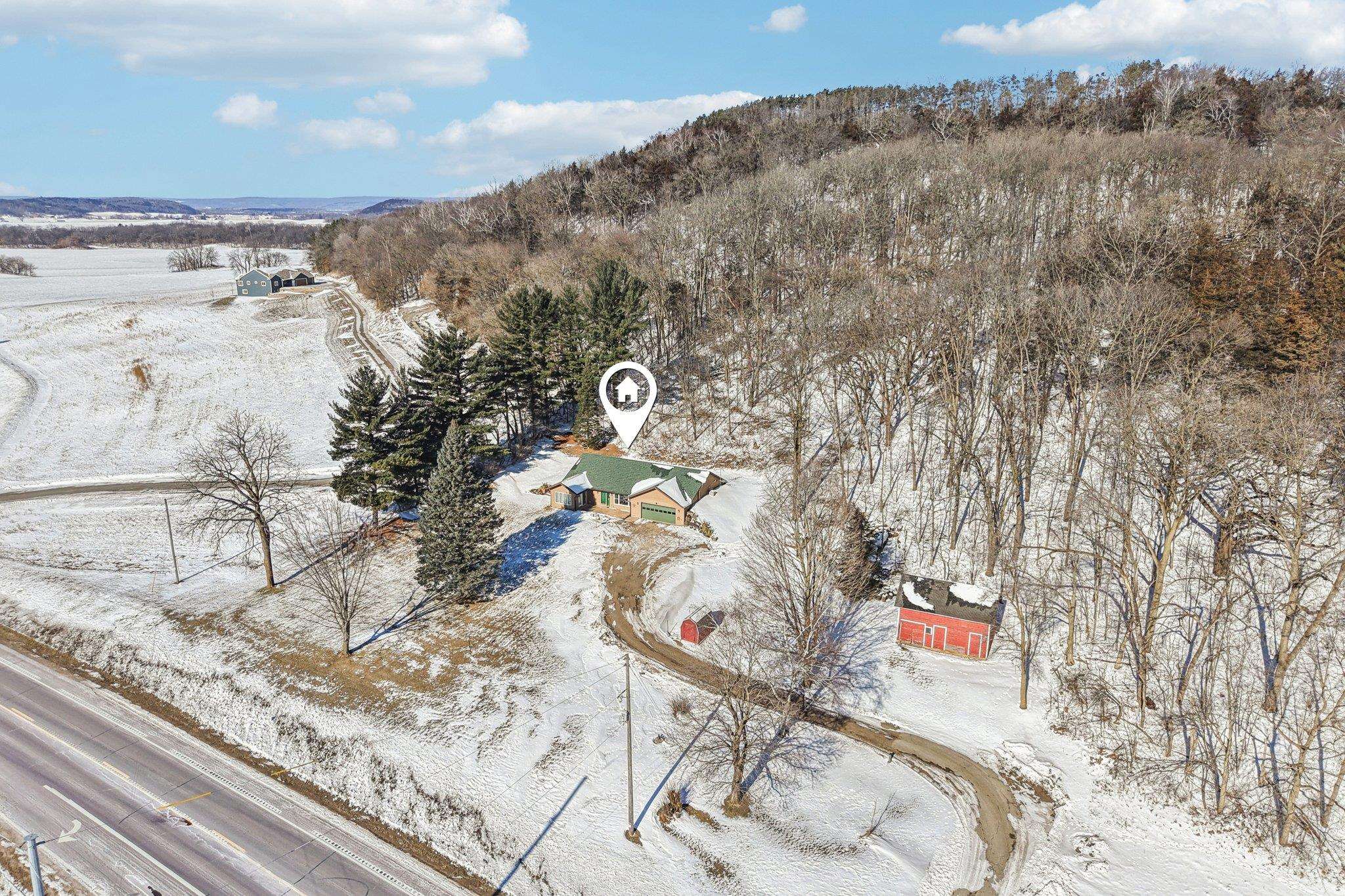 W12702 Highway 60 Trunk Lodi, WI 53555 - Photo 33 of 36