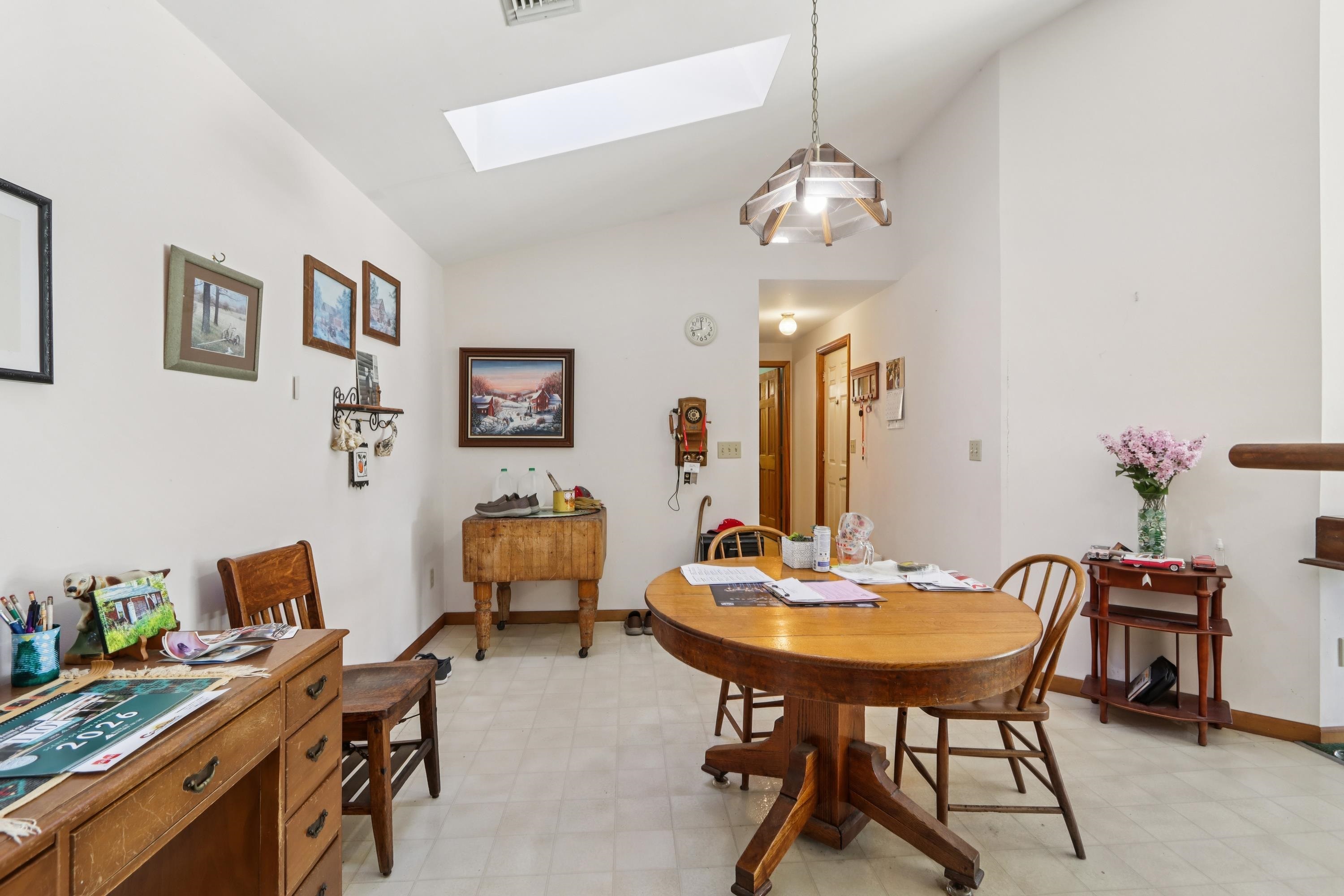 W12702 Highway 60 Trunk Lodi, WI 53555 - Photo 7 of 36