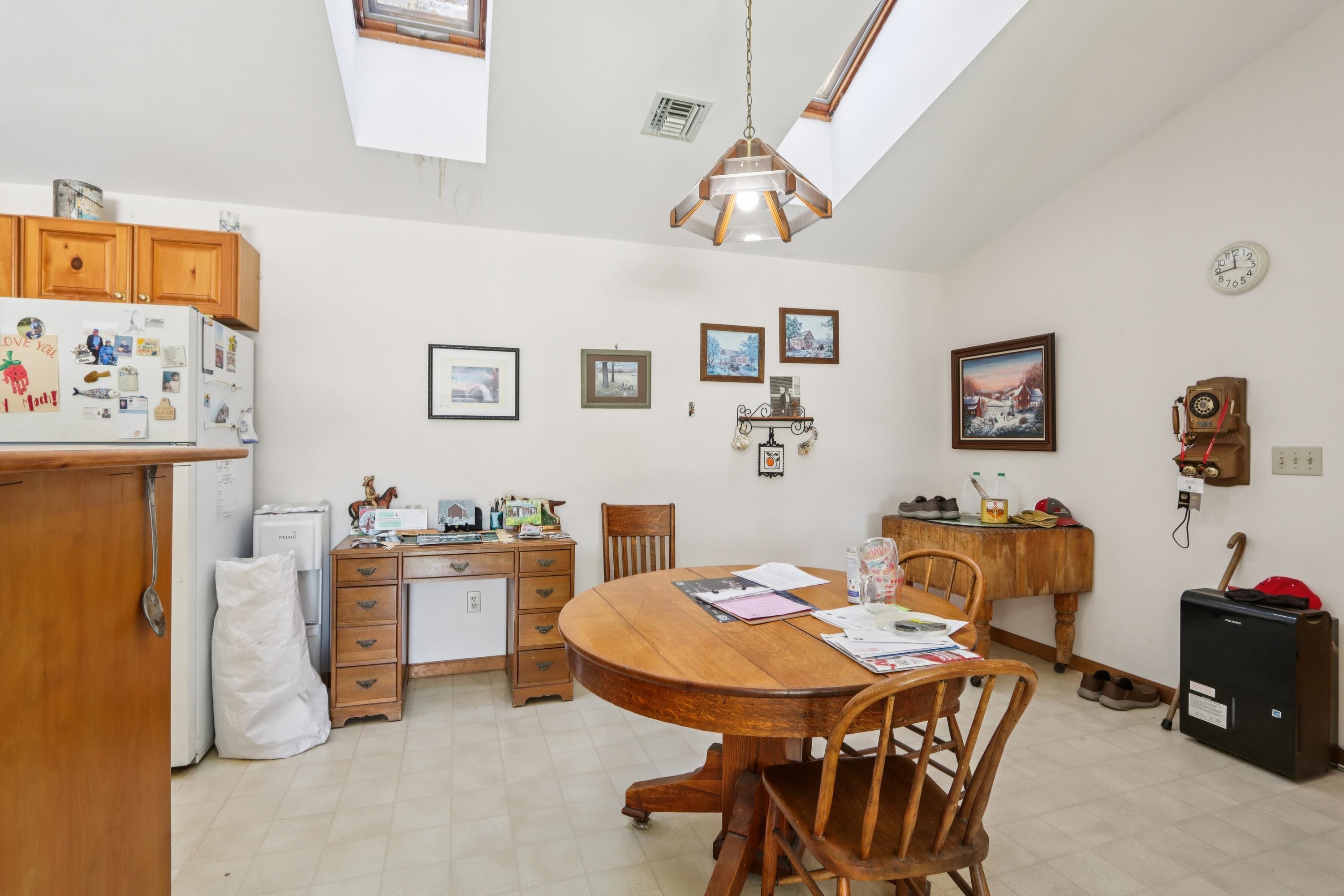 W12702 Highway 60 Trunk Lodi, WI 53555 - Photo 8 of 36