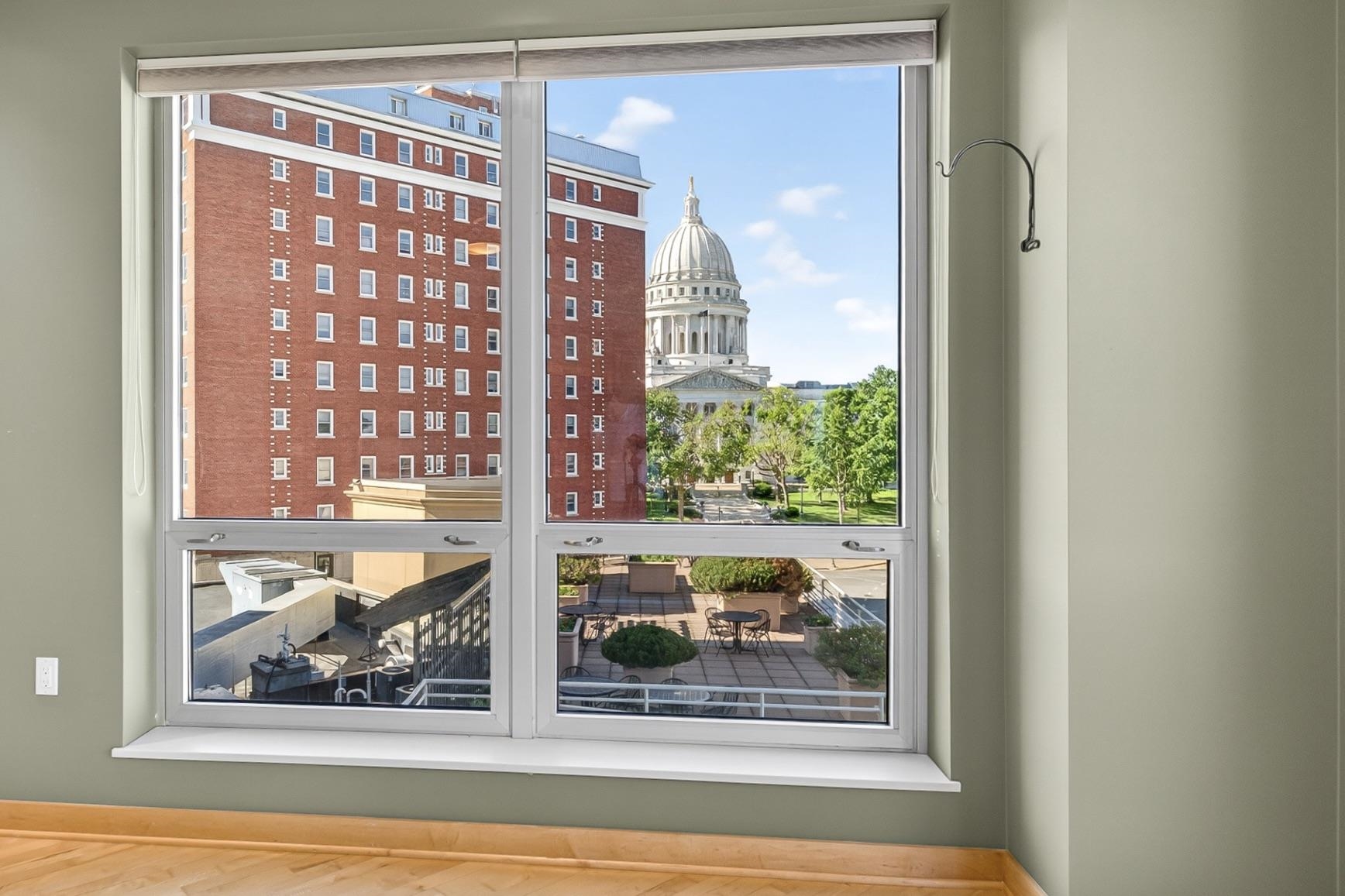 125 North Hamilton Street, Unit 806 Madison, WI 53703 - Photo 40 of 50