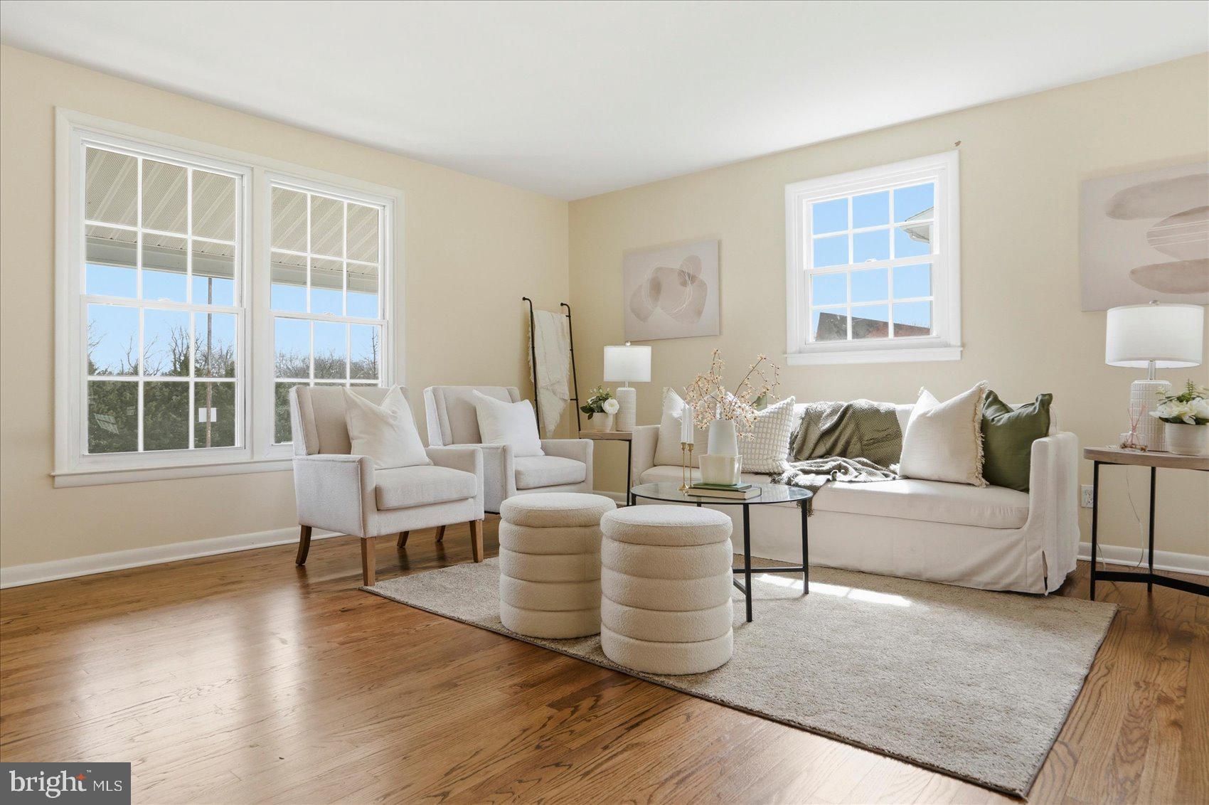 8610 Valleyfield Road Lutherville-Timonium, MD 21093 - Photo 16 of 29 a living room with furniture and a window