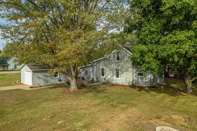 $215,000 | 311 N Highway, Lone Rock, WI 53556