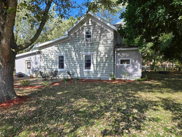 $215,000 | 311 N Highway, Lone Rock, WI 53556