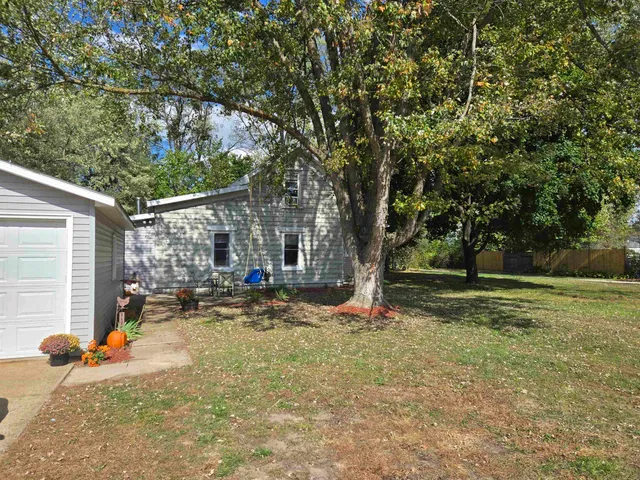 $215,000 | 311 N Highway, Lone Rock, WI 53556