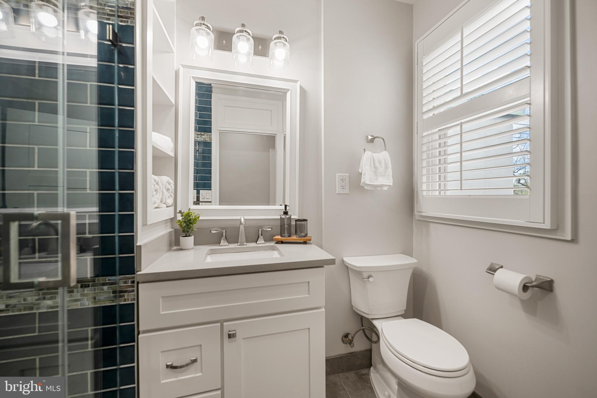 3702 Jenifer Street Northwest Washington, DC 20015 - Photo 24 of 43 Hallway Bathroom