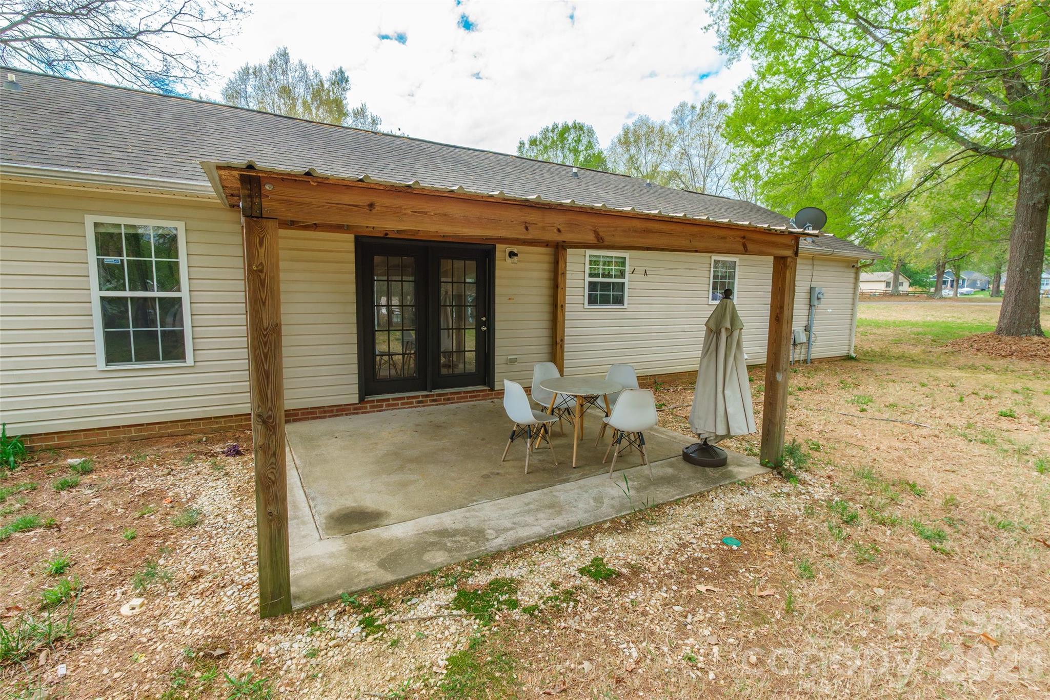1021 Cedar Creek Road Kannapolis, NC 28083 - Photo 27 of 29 a view of a house with backyard