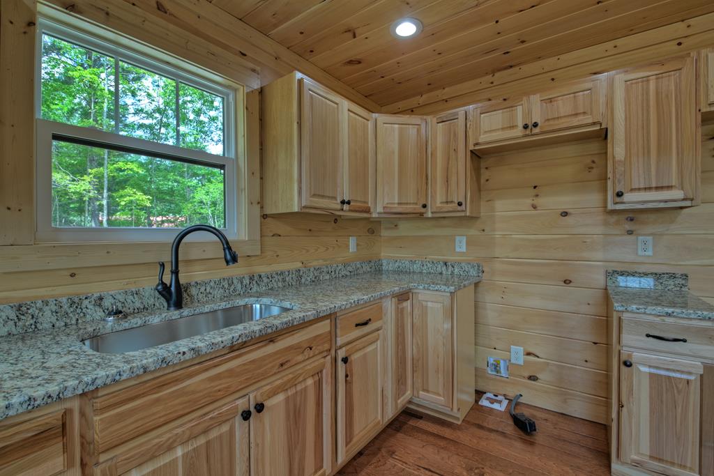 20 B Twin Springs Road Mineral Bluff, GA 30559 - Photo 34 of 59 Representative Kitchen