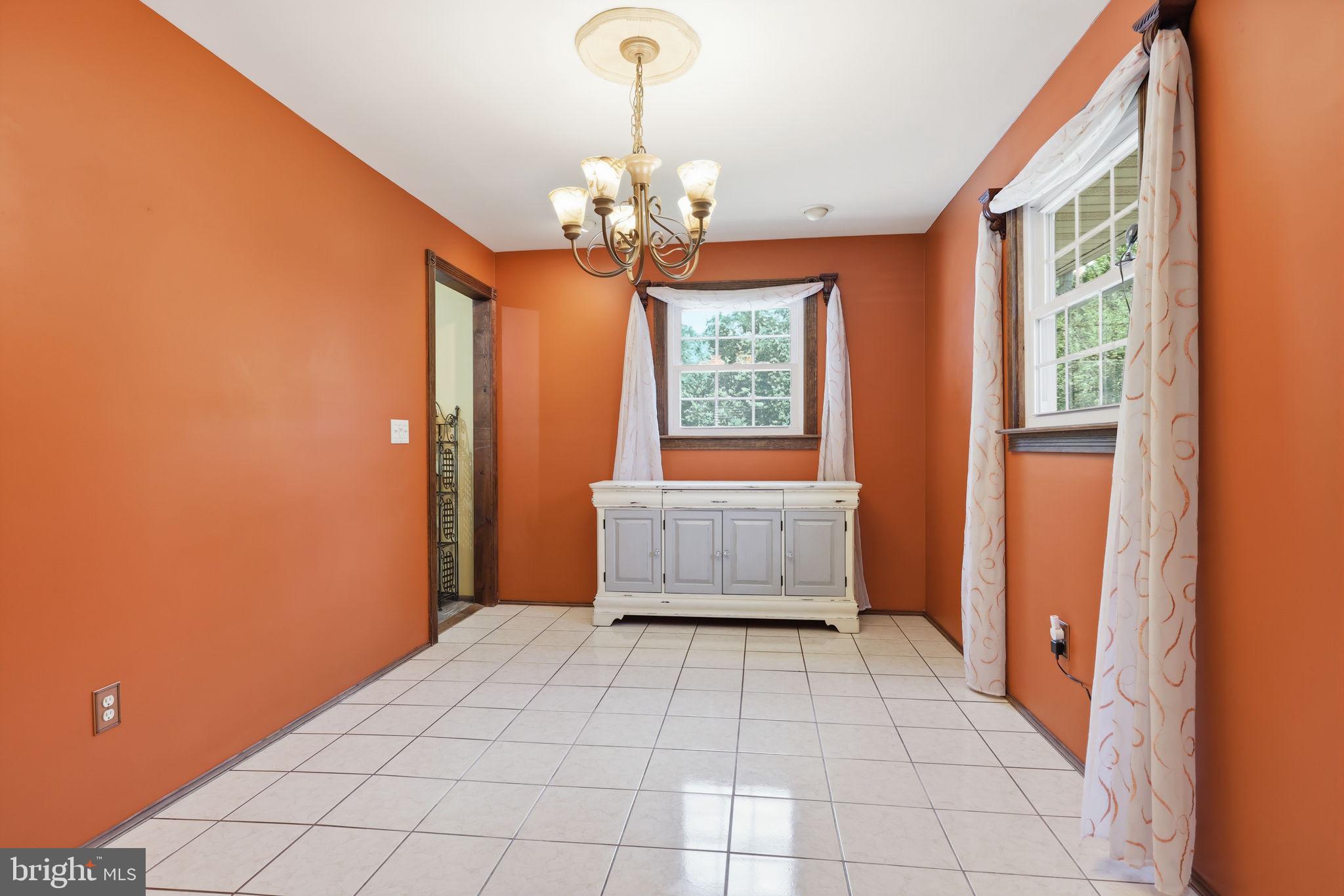 26 Century Way Hamilton, NJ 08690 - Photo 11 of 56