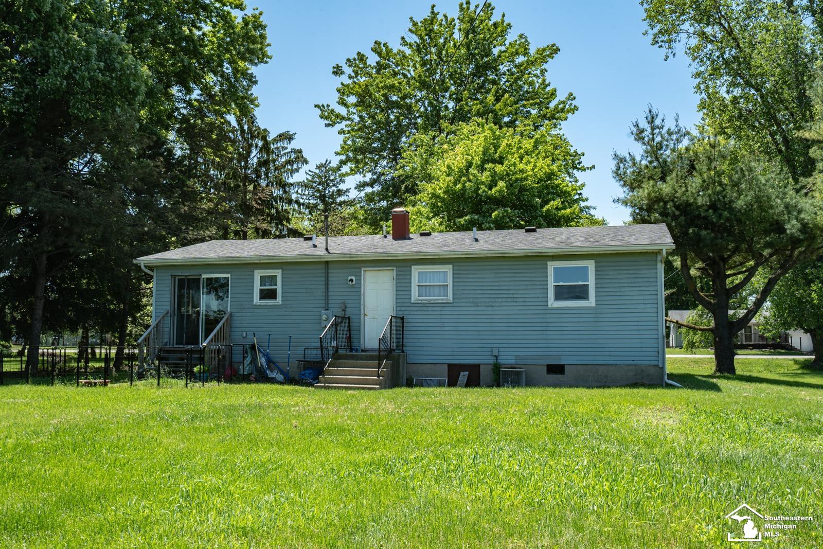 16788 Ida West Road Petersburg, MI 49270 - Photo 25 of 28