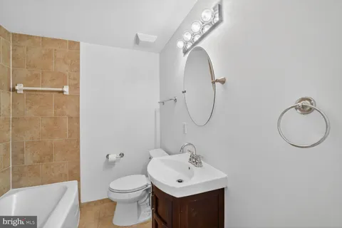 $799,000 | 7716 Frances Drive, Alexandria, VA 22306