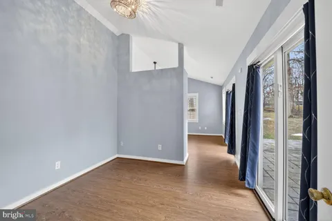 $799,000 | 7716 Frances Drive, Alexandria, VA 22306