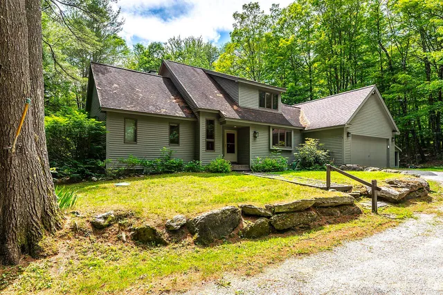 $729,000 | 5 Linscott Road, Unit 56, Winhall, VT 05340