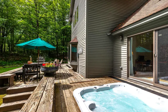 $729,000 | 5 Linscott Road, Unit 56, Winhall, VT 05340