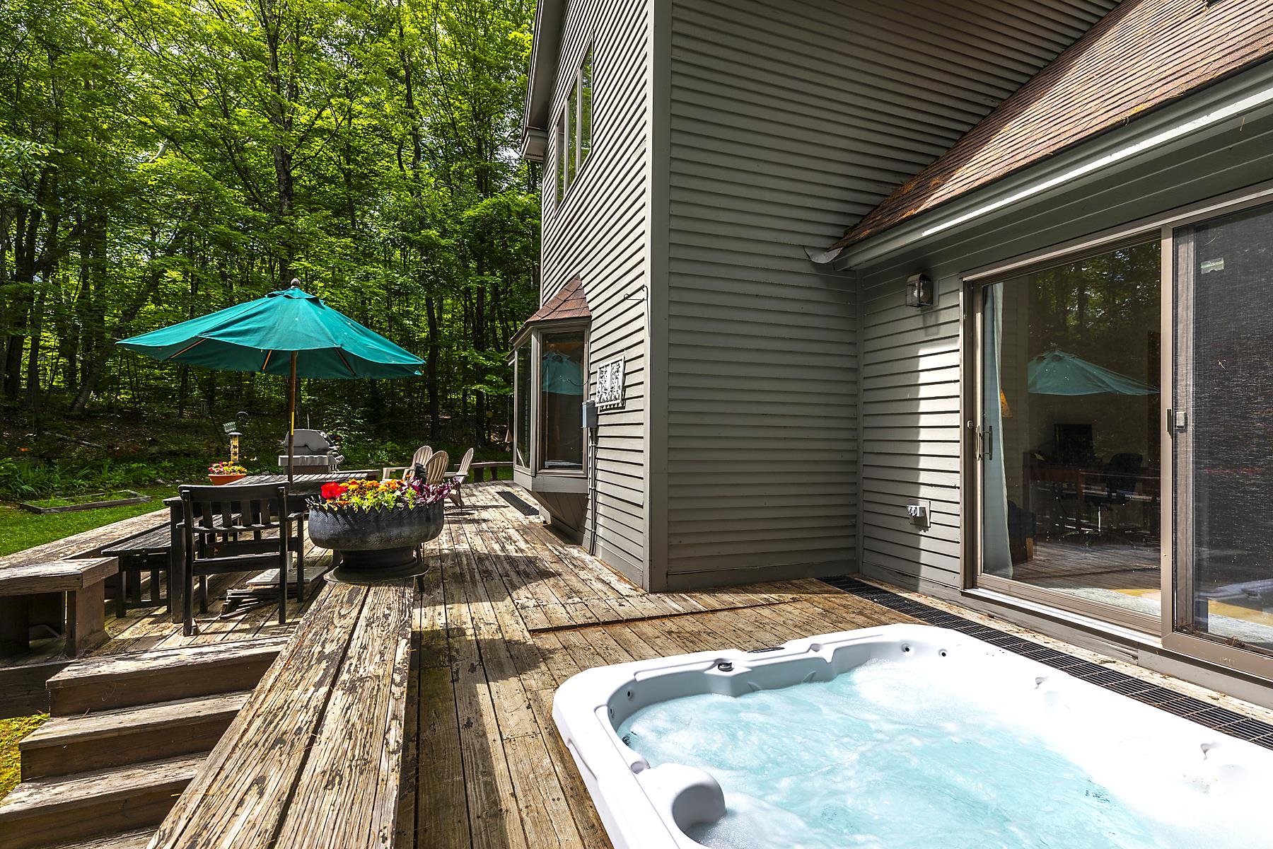 5 Linscott Road, Unit 56 Winhall, VT 05340 - Photo 6 of 35