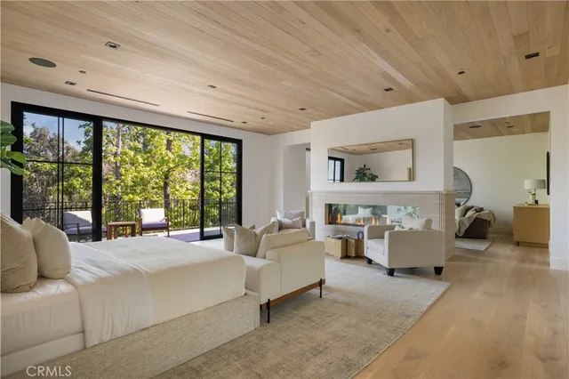 $25,950,000 | 24341 Rolling View Road, Hidden Hills, CA 91302