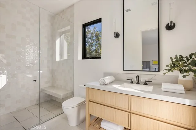 $25,950,000 | 24341 Rolling View Road, Hidden Hills, CA 91302