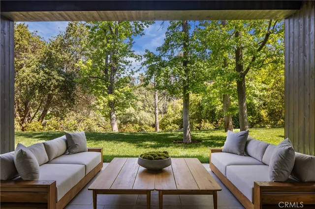 $25,950,000 | 24341 Rolling View Road, Hidden Hills, CA 91302