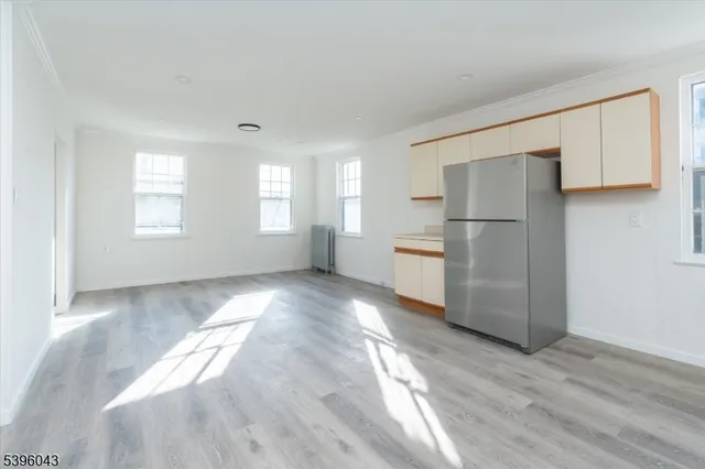 $3,875 | 6 Jersey Street, Bloomfield, NJ 07003