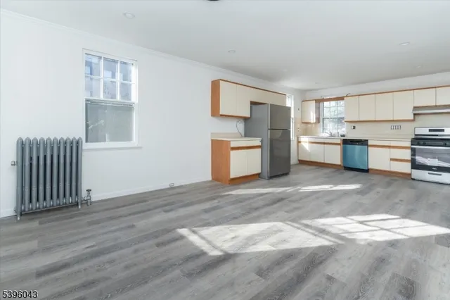 $3,875 | 6 Jersey Street, Bloomfield, NJ 07003